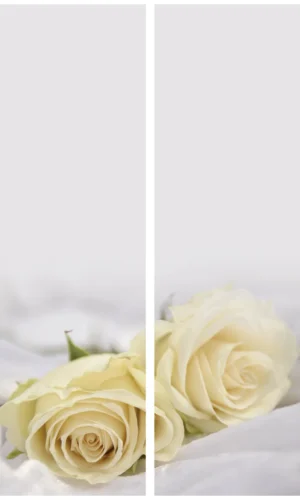 Kranzschleife mit Rosenmotiv - Symbol für Liebe und Zuneigung